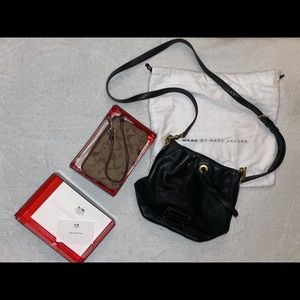 📦SOLD📦 Marc Jacobs Bucket Bag & Coach Wristlet